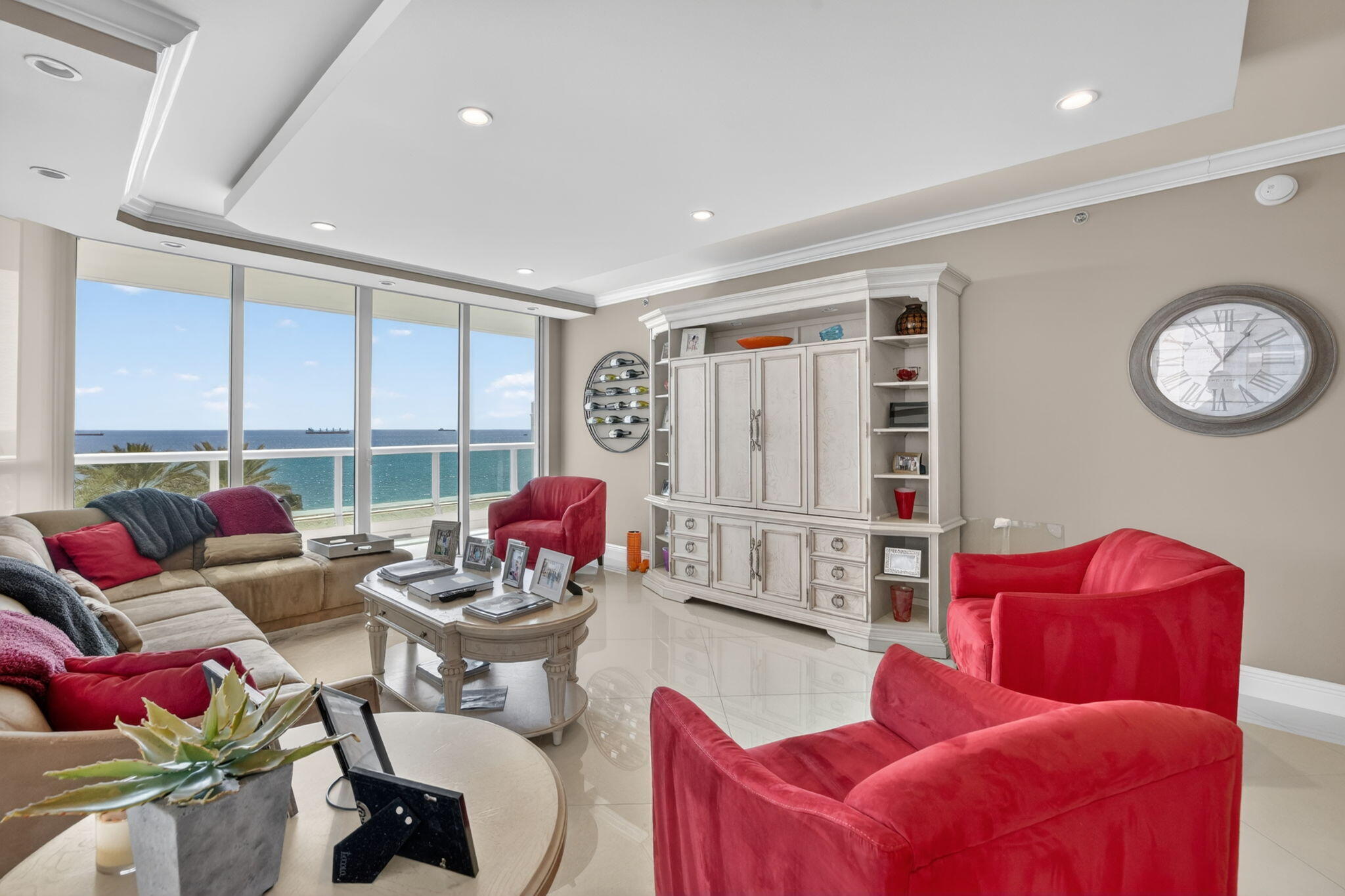 101 S Fort Lauderdale Beach Boulevard Unit: 905