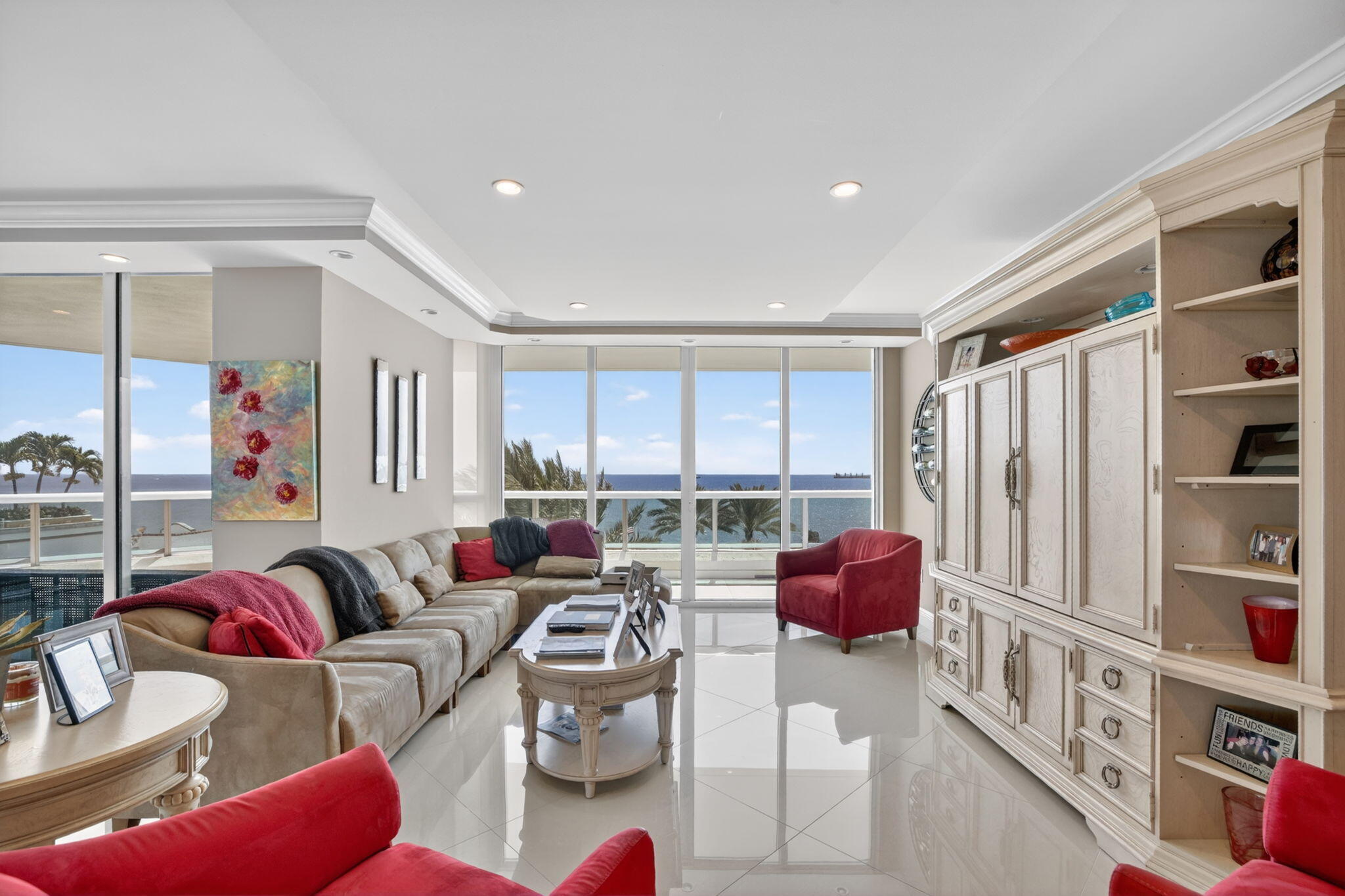 101 S Fort Lauderdale Beach Boulevard Unit: 905