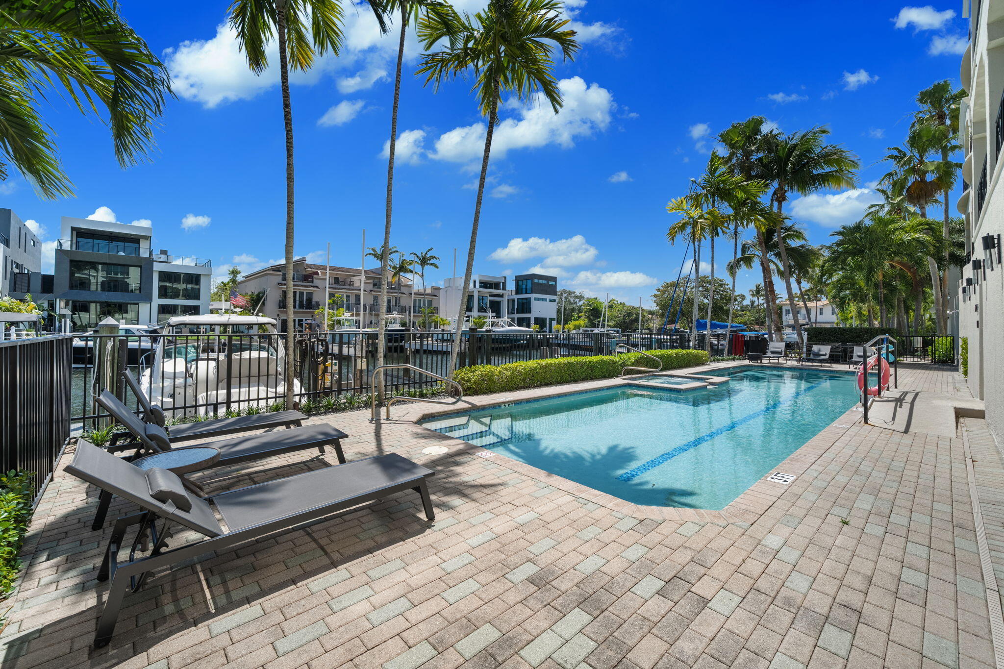 2720 NE 15th Street 303