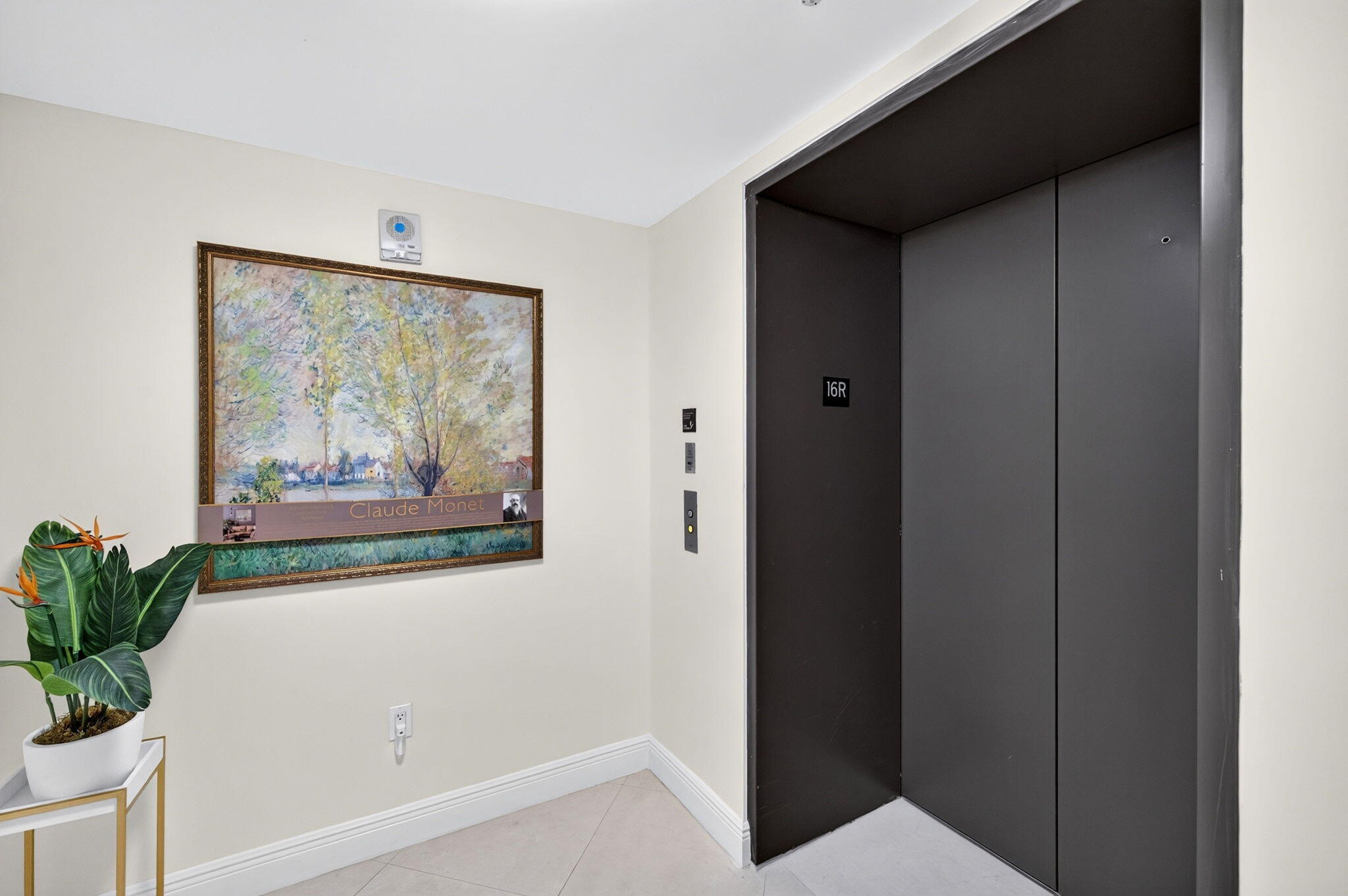 101 S Fort Lauderdale Beach Boulevard Unit: 1606