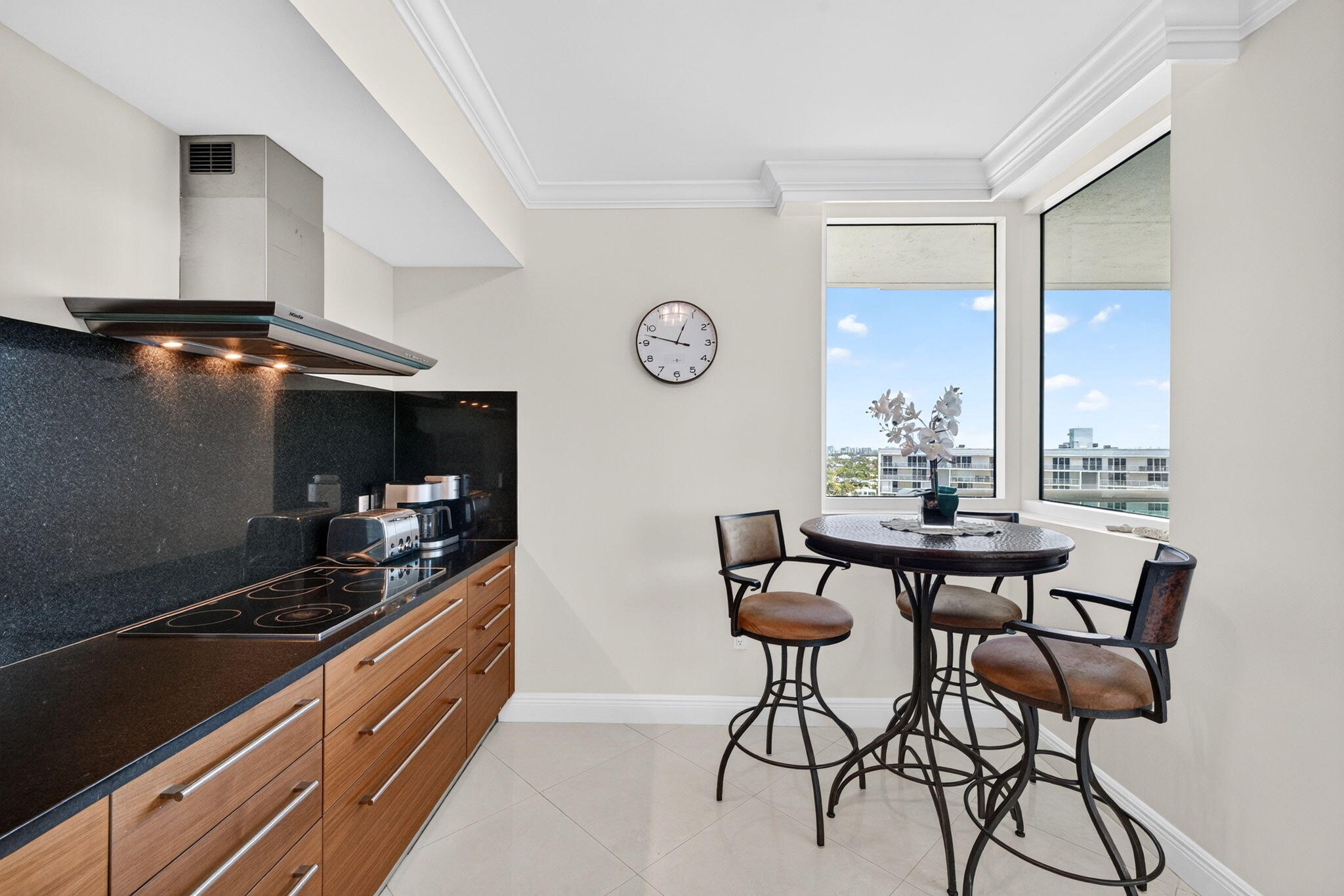 101 S Fort Lauderdale Beach Boulevard Unit: 1606