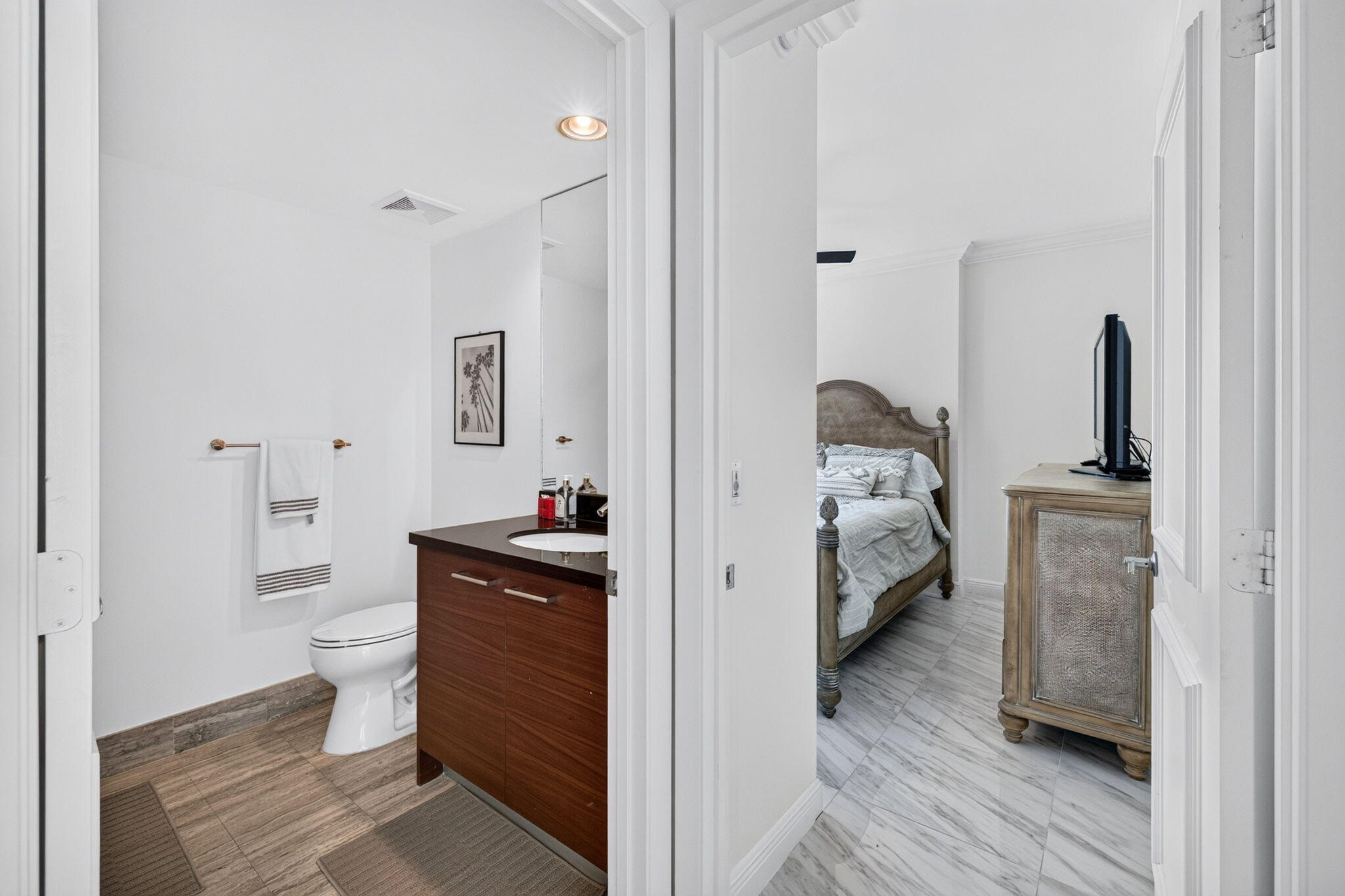 101 S Fort Lauderdale Beach Boulevard Unit: 1606