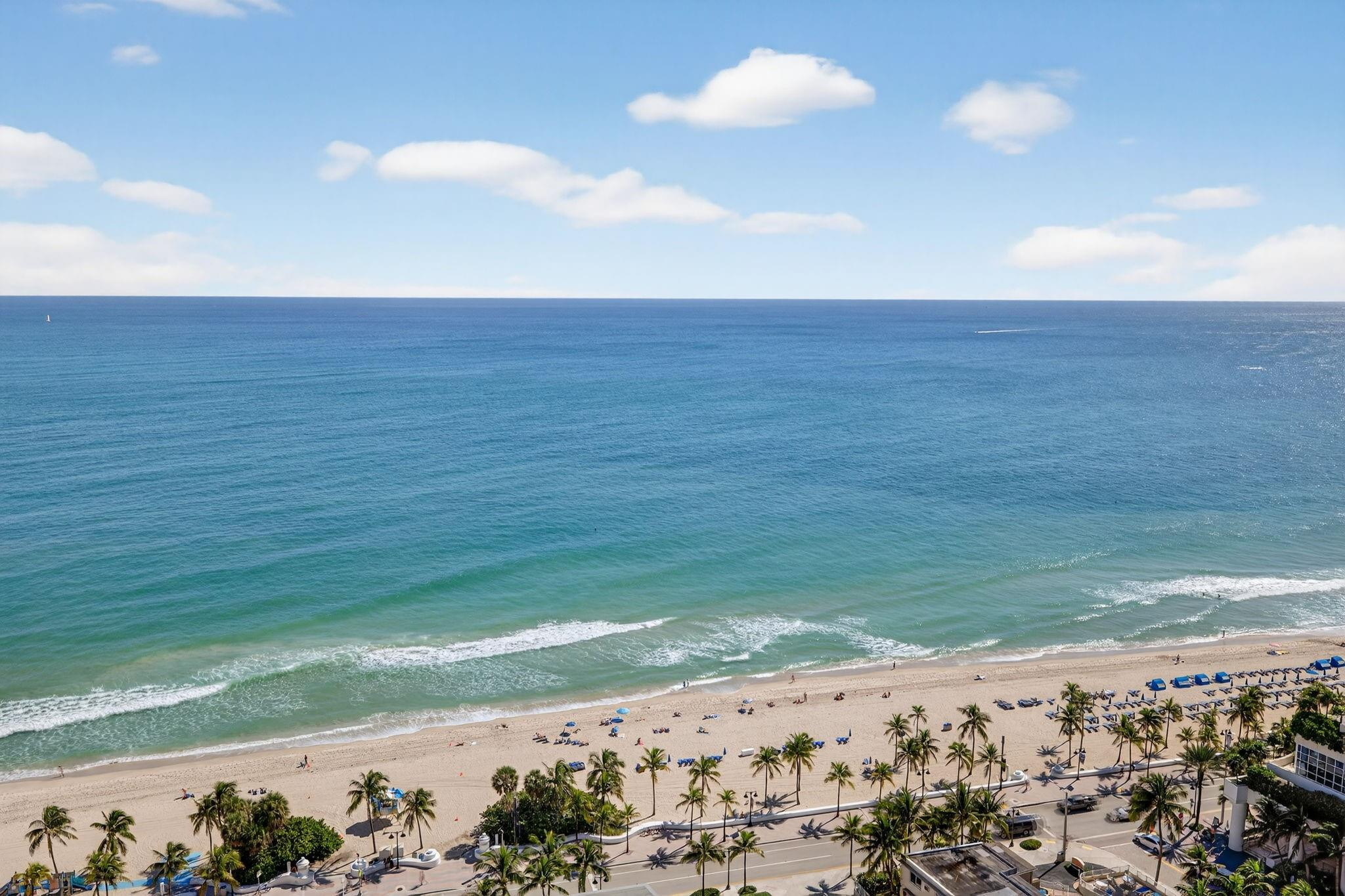 153 N Seabreeze Boulevard 2202-S