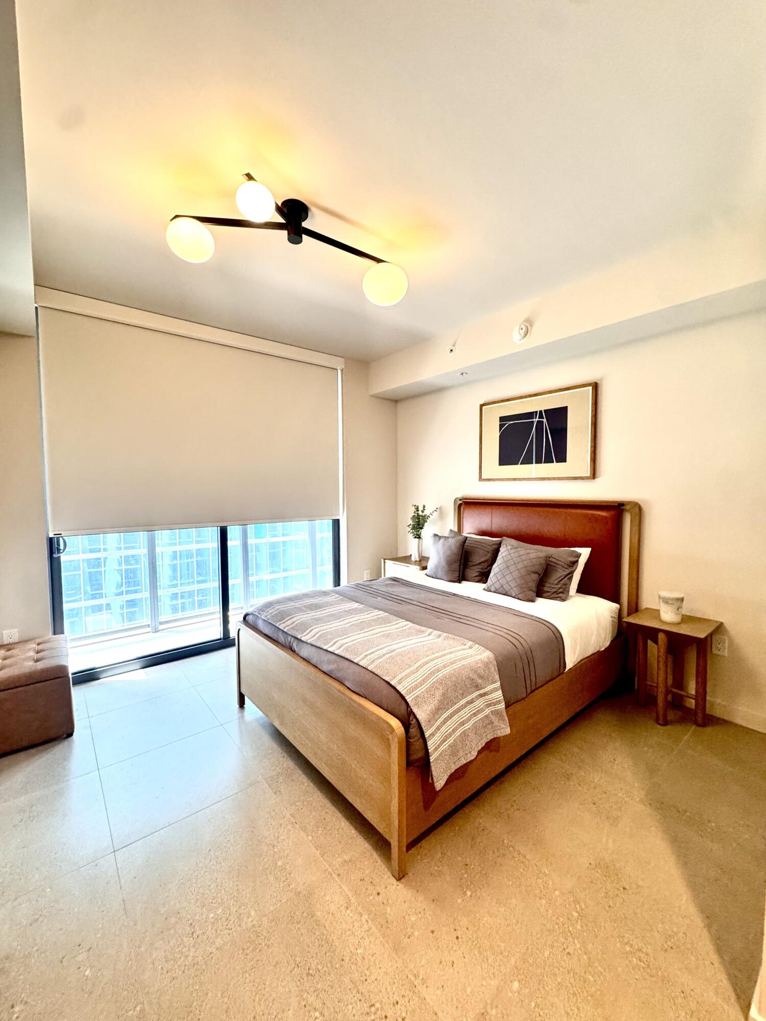 11 NE 6th Street 2606