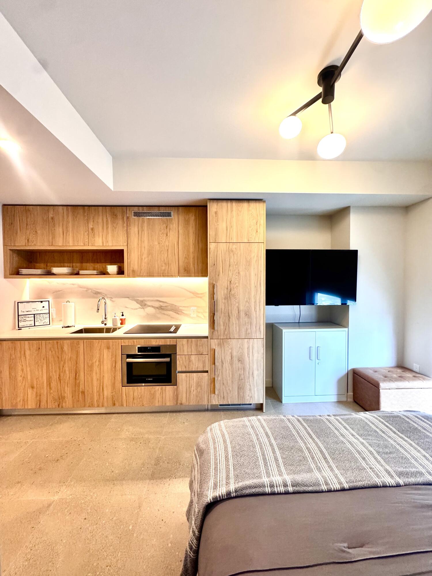 11 NE 6th Street 2606