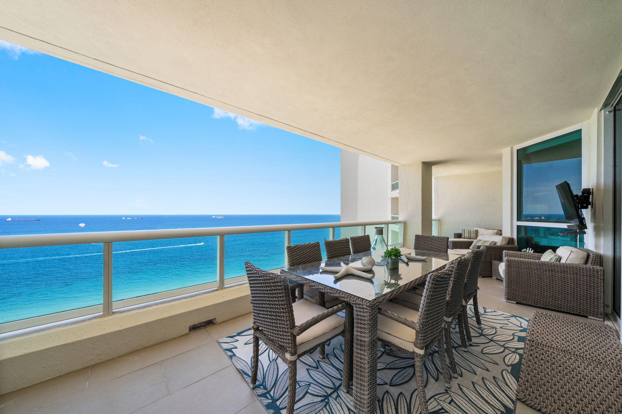101 S FORT LAUDERDALE BEACH Boulevard Unit: 2303
