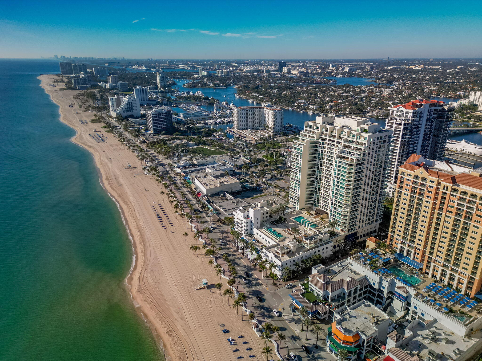 101 S FORT LAUDERDALE BEACH Boulevard Unit: 2303