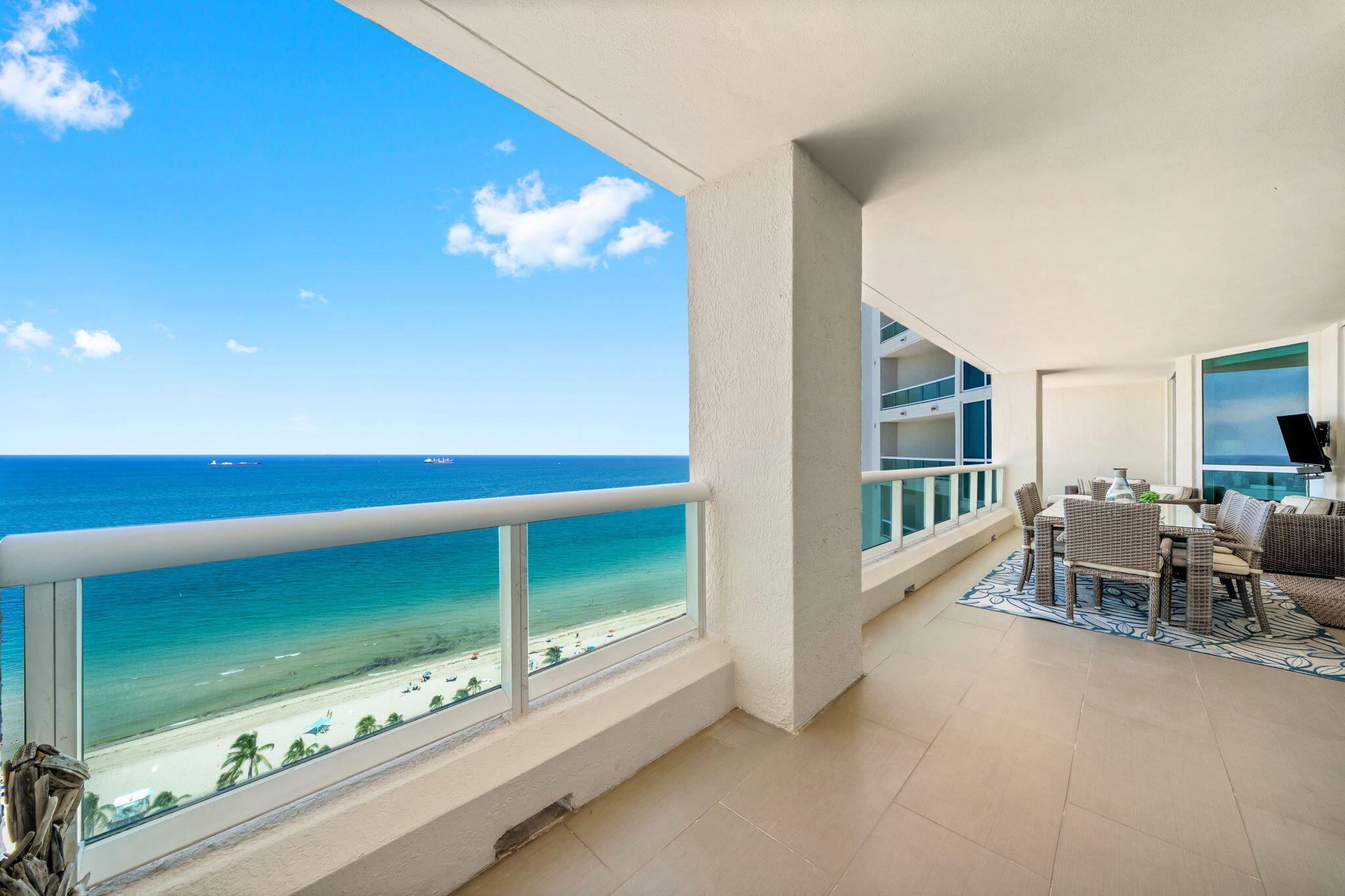 101 S FORT LAUDERDALE BEACH Boulevard Unit: 2303