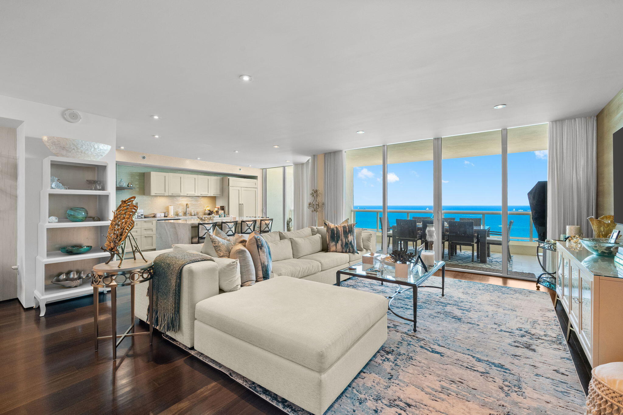 101 S FORT LAUDERDALE BEACH Boulevard Unit: 2303
