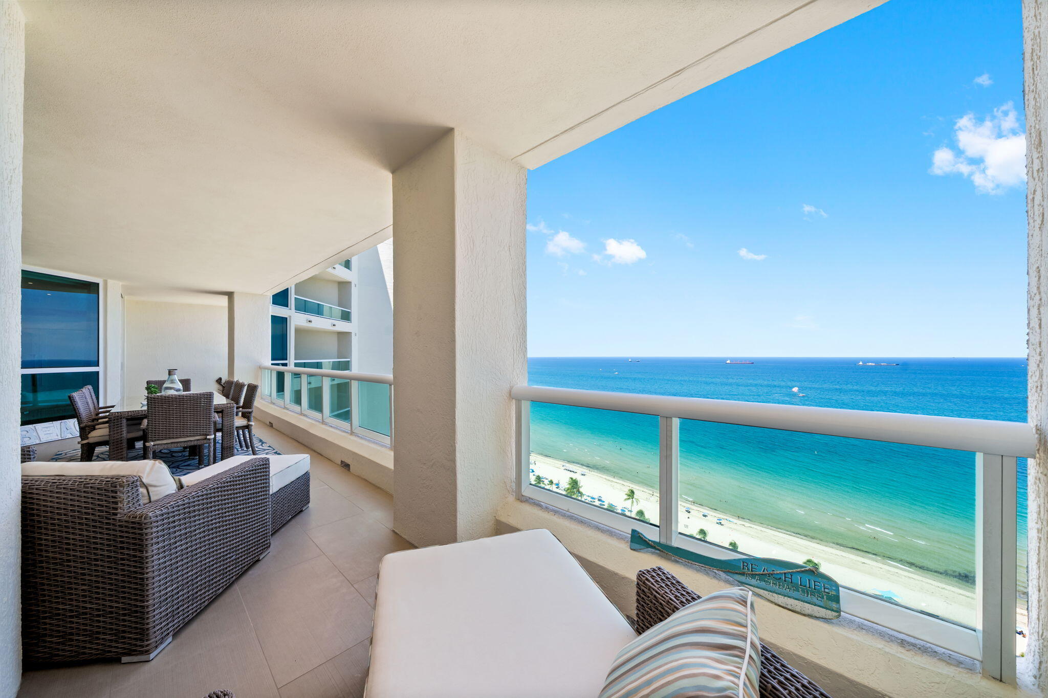 101 S FORT LAUDERDALE BEACH Boulevard Unit: 2303