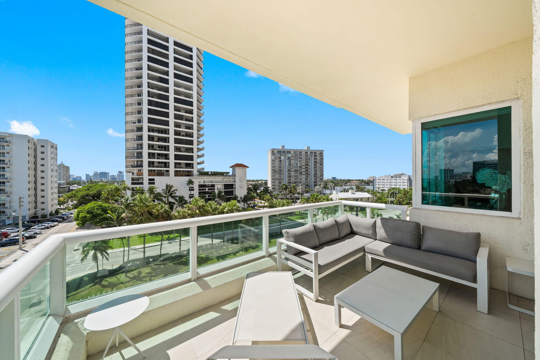 101 S Fort Lauderdale Beach Boulevard Unit: 607