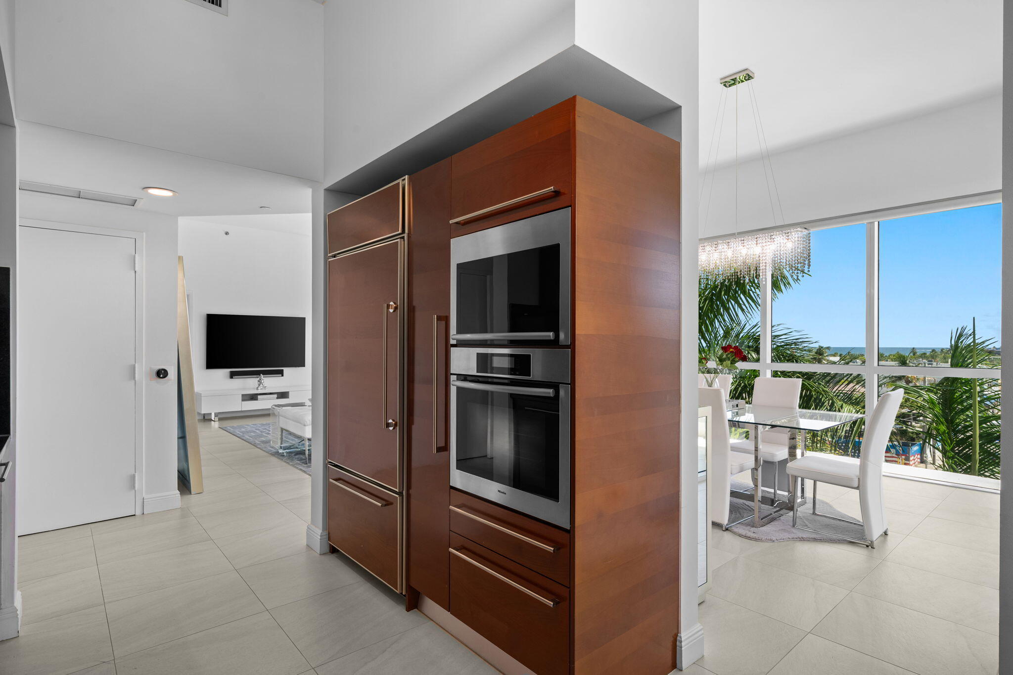 101 S Fort Lauderdale Beach Boulevard Unit: 607