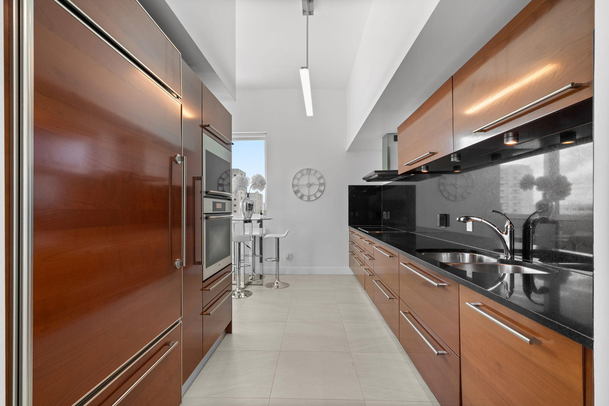 101 S Fort Lauderdale Beach Boulevard Unit: 607