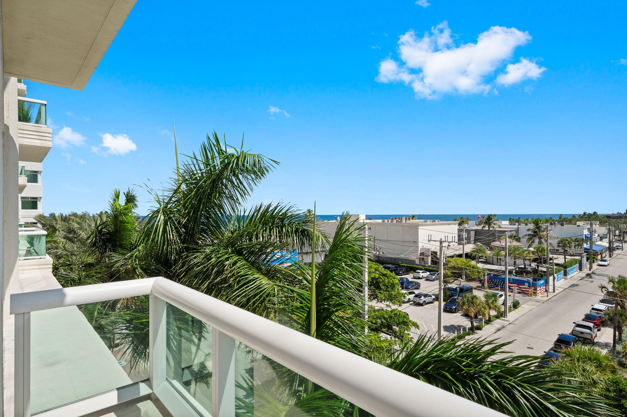 101 S Fort Lauderdale Beach Boulevard Unit: 607
