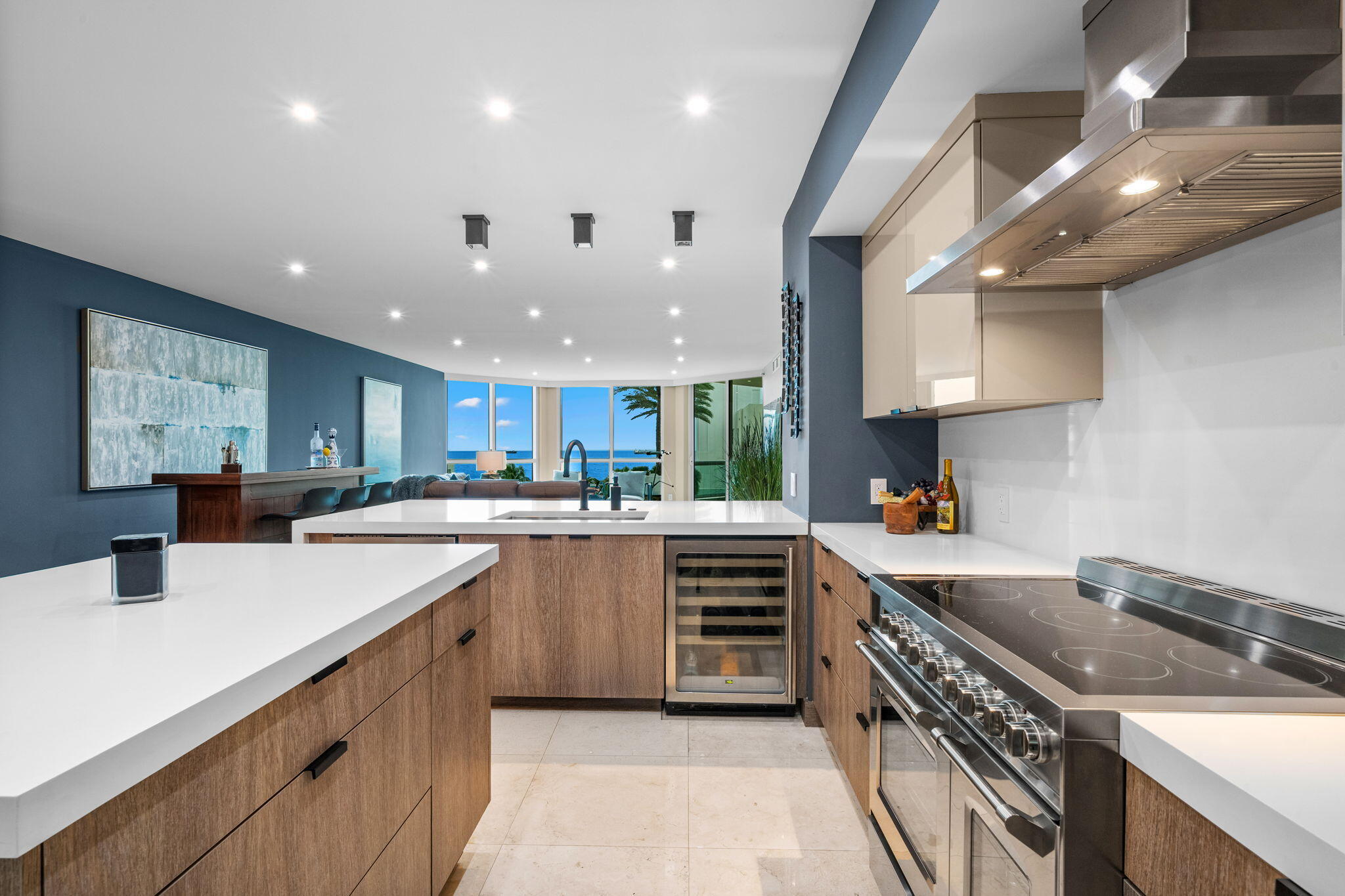 101 S Fort Lauderdale Beach Boulevard Unit: 702