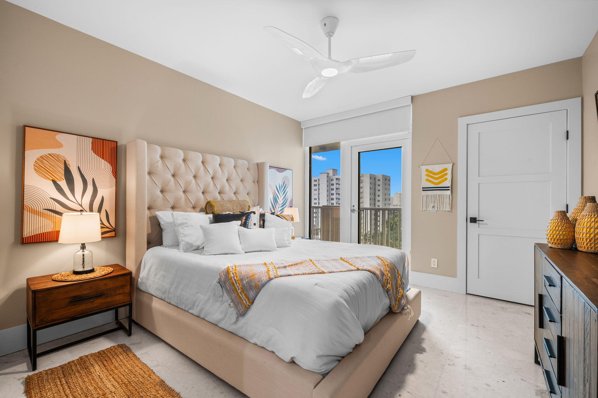 101 S Fort Lauderdale Beach Boulevard Unit: 702