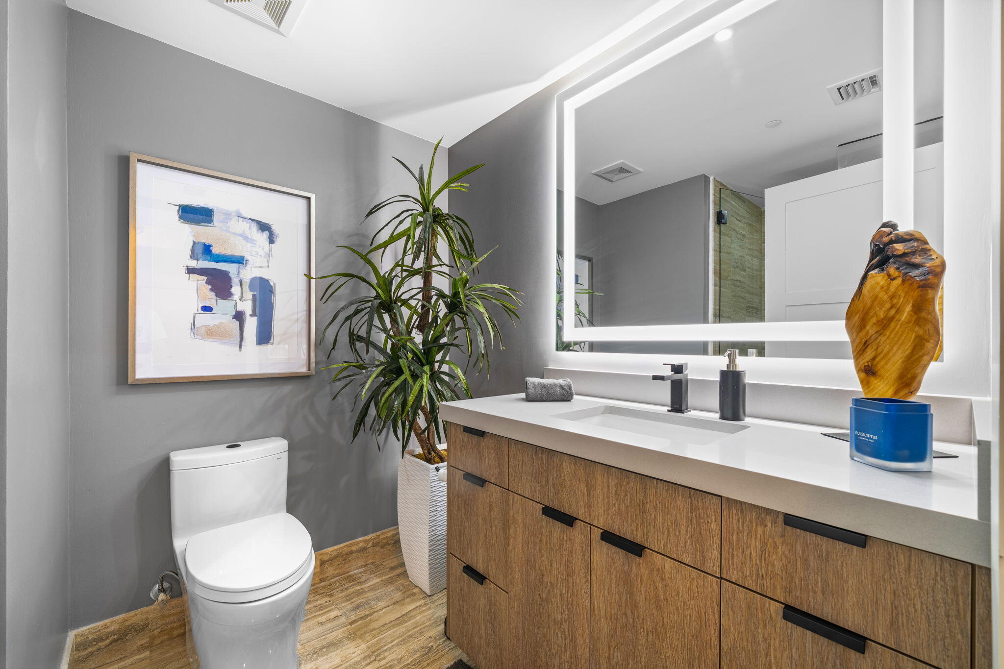 101 S Fort Lauderdale Beach Boulevard Unit: 702
