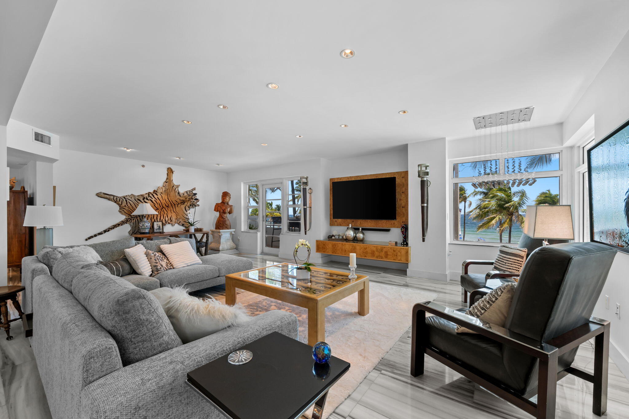 101 S Fort Lauderdale Beach Boulevard Unit: 208