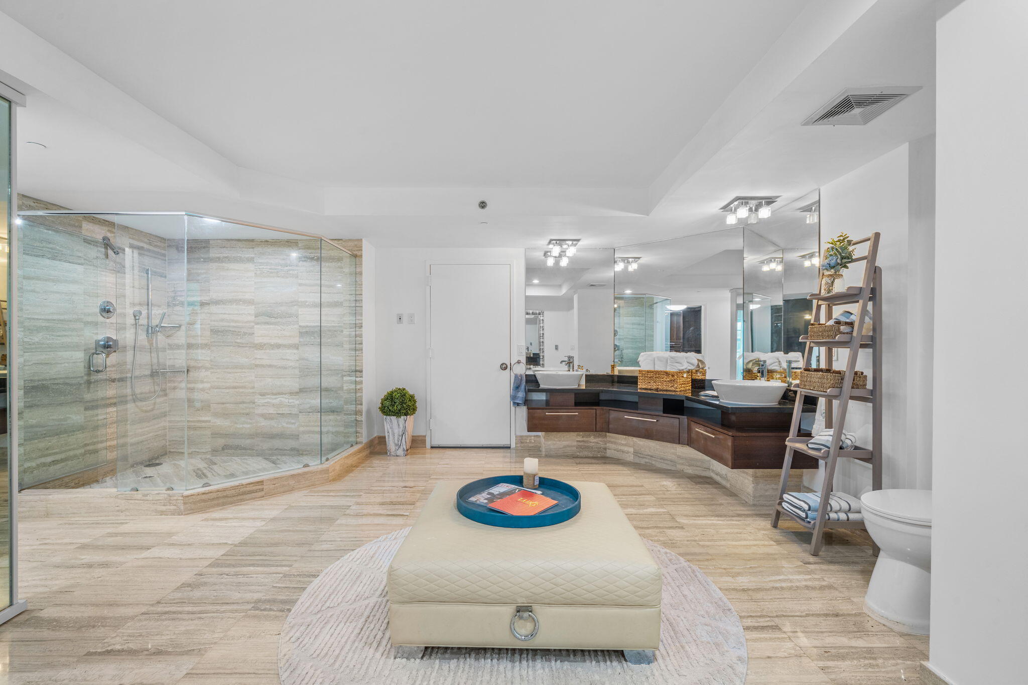 101 S FORT LAUDERDALE BEACH Boulevard Unit: 308