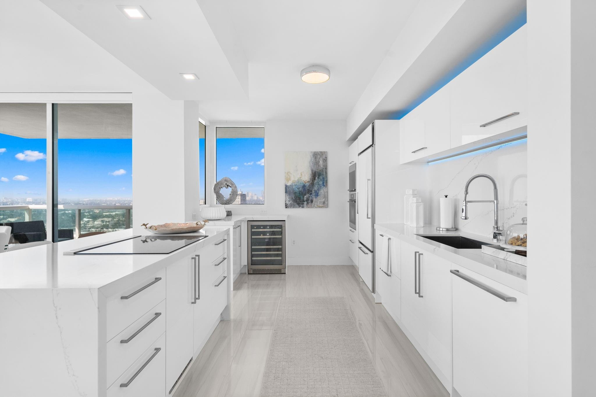 101 S Fort Lauderdale Beach Boulevard Unit: 1807