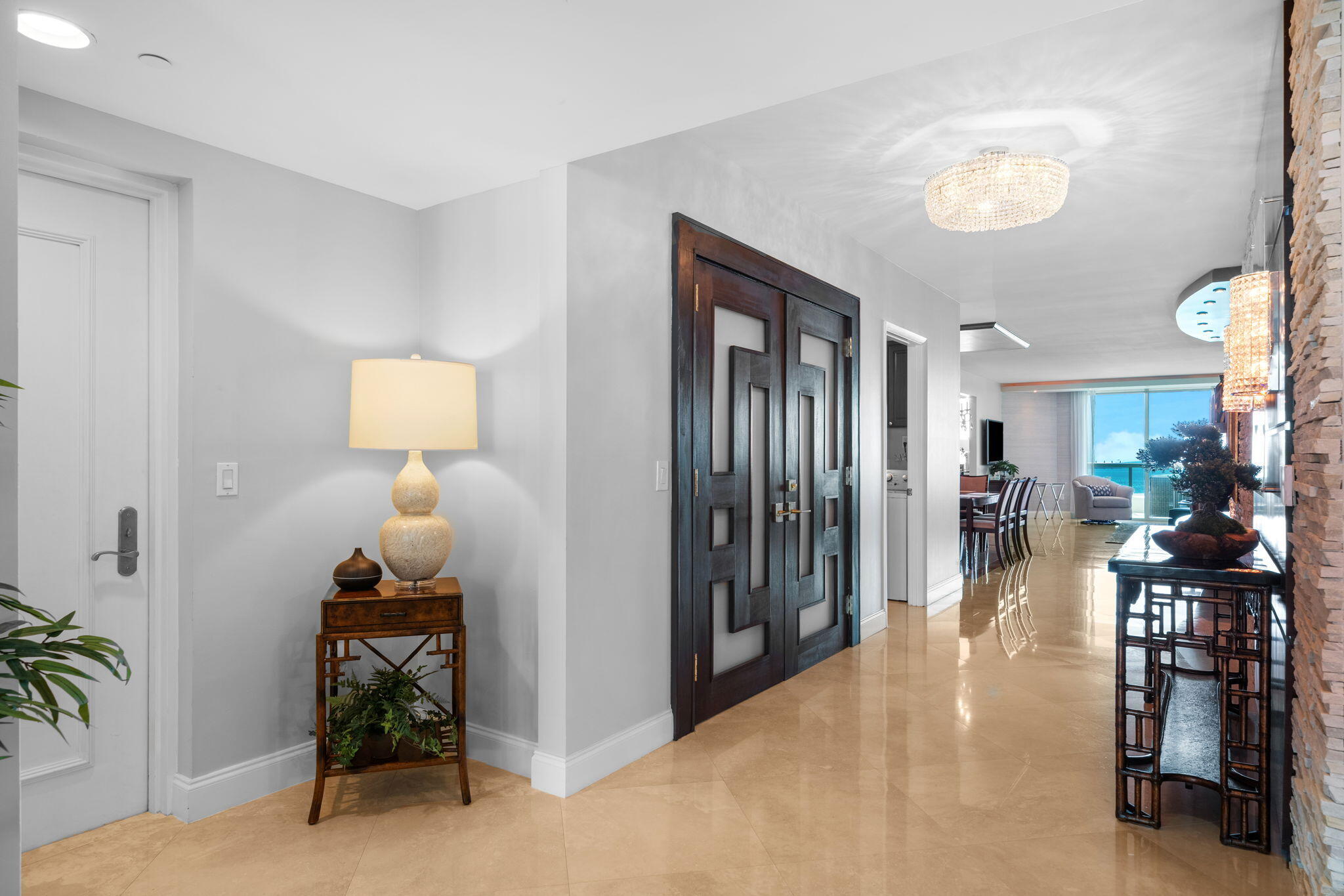 101 S FORT LAUDERDALE BEACH Boulevard Unit: 1403