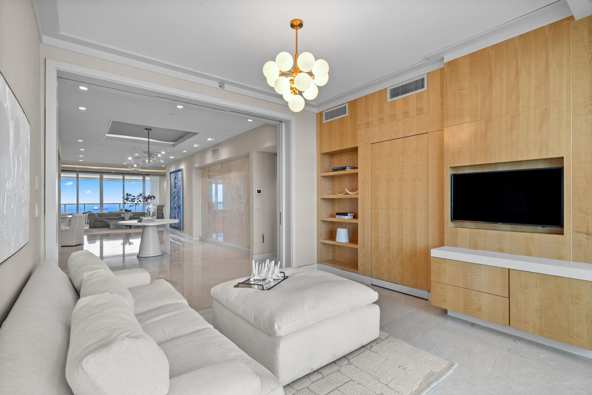 101 S Fort Lauderdale Beach Blvd: Unit 2703