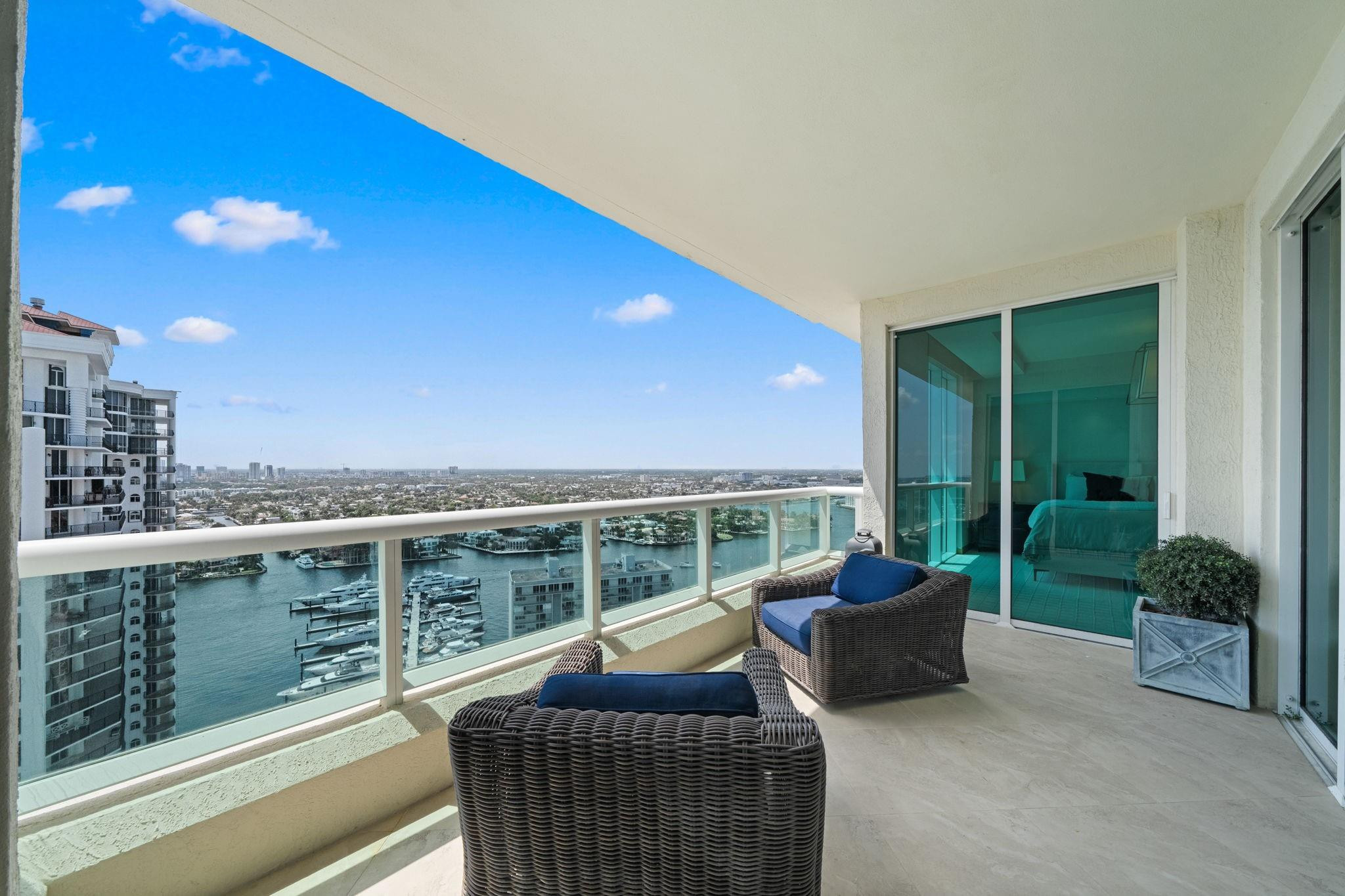 101 S Fort Lauderdale Beach Blvd: Unit 2703