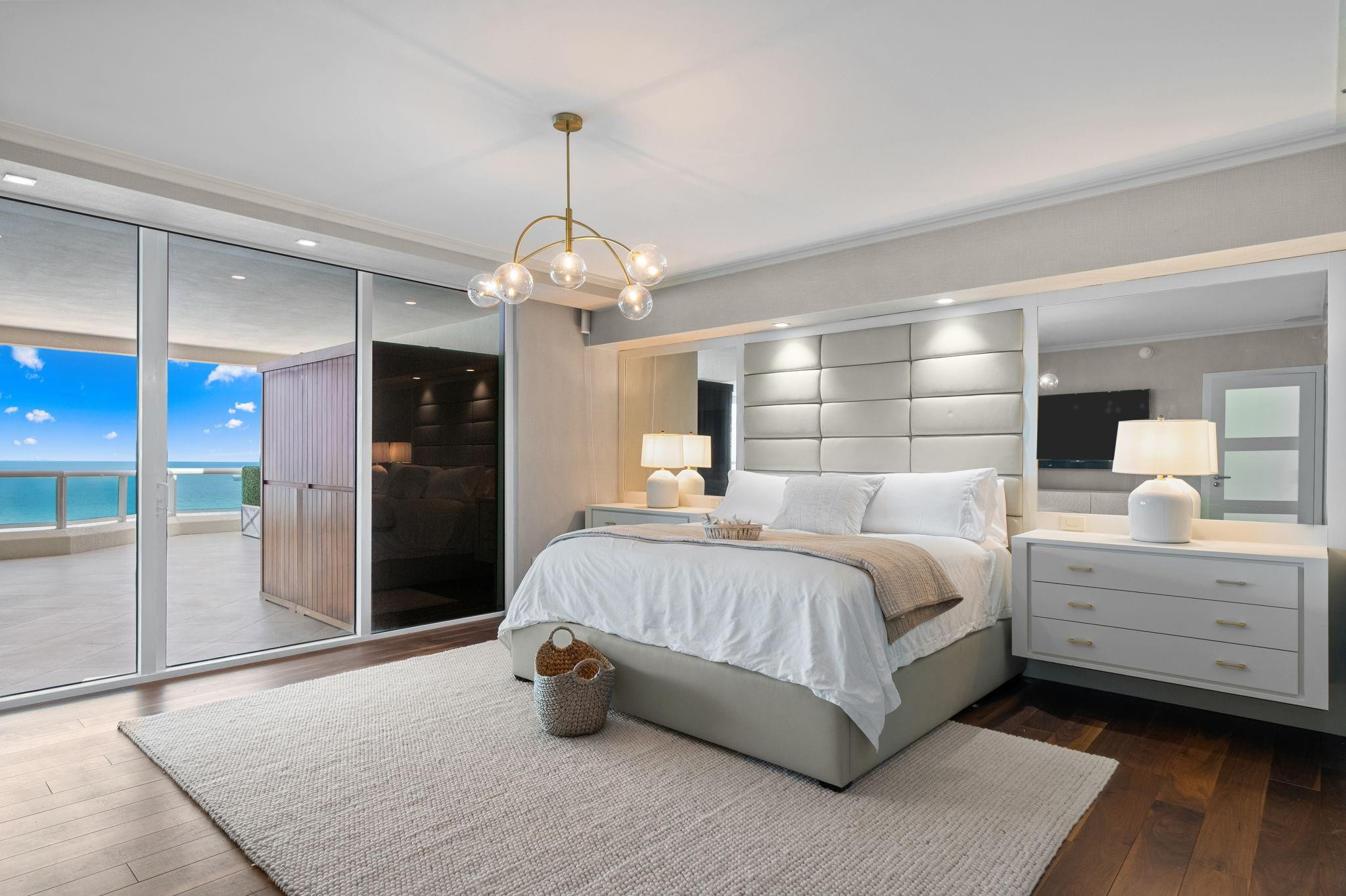 101 S Fort Lauderdale Beach Blvd: Unit 2703