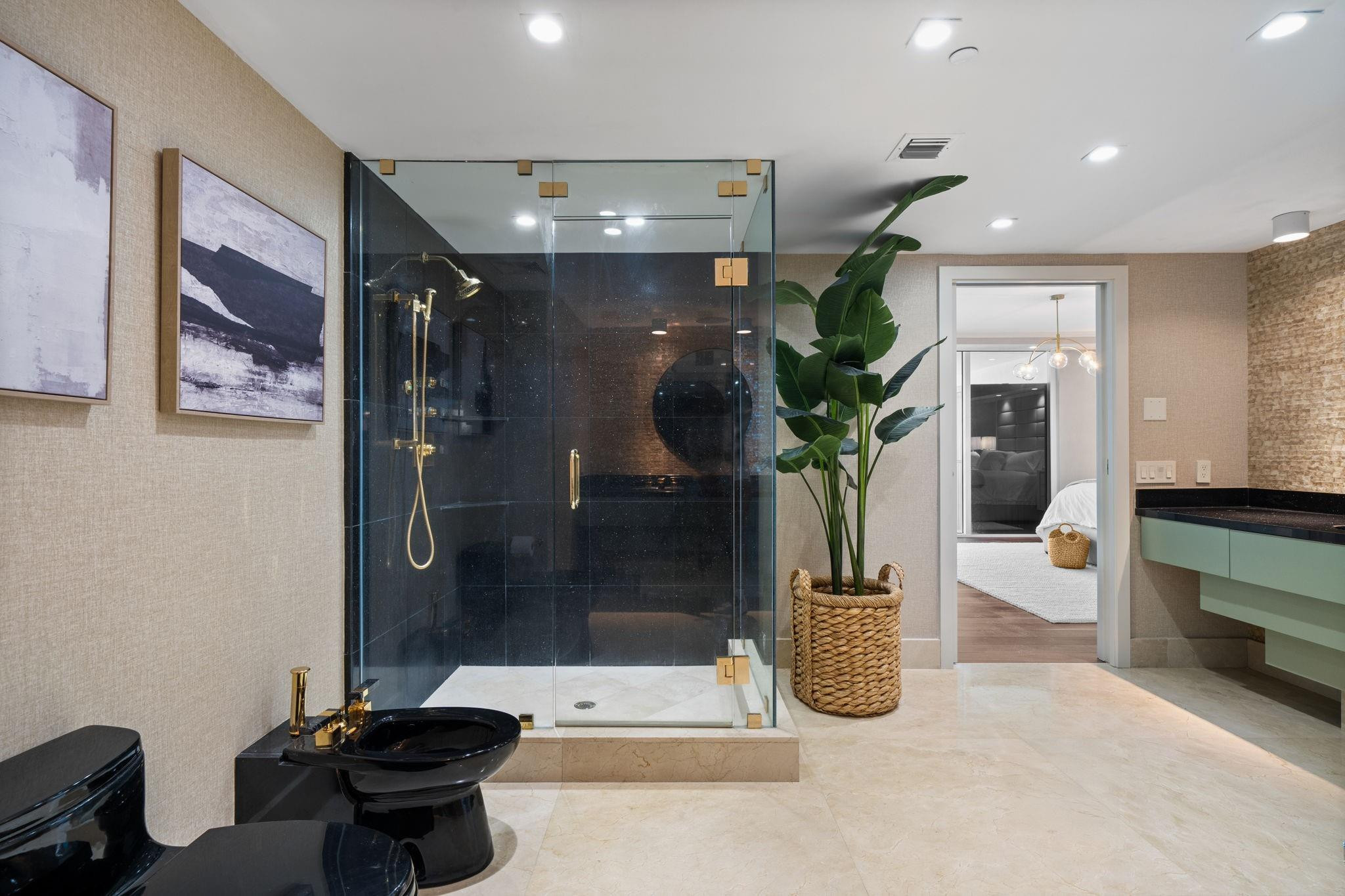 101 S Fort Lauderdale Beach Blvd: Unit 2703