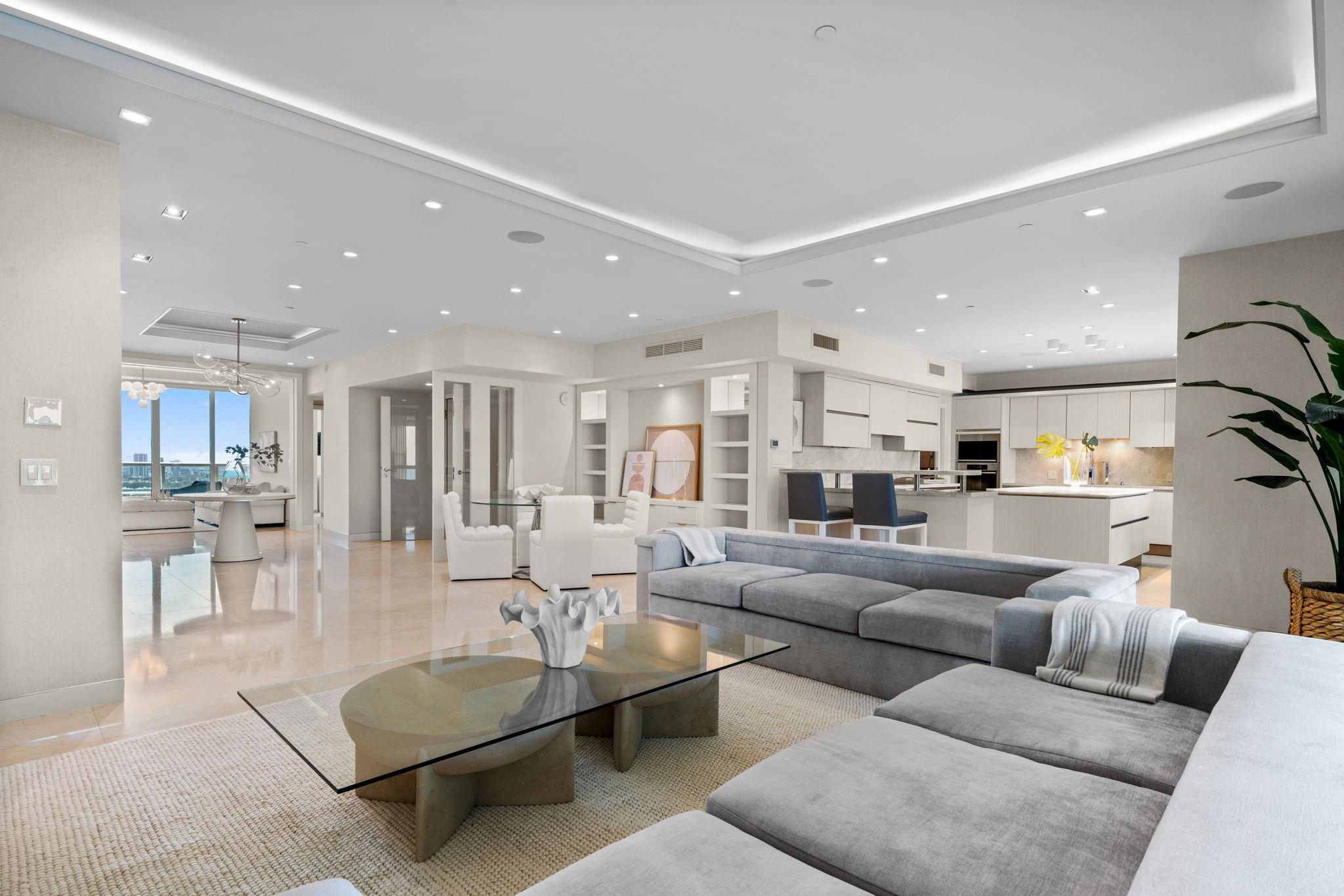 101 S Fort Lauderdale Beach Blvd Unit: 2703