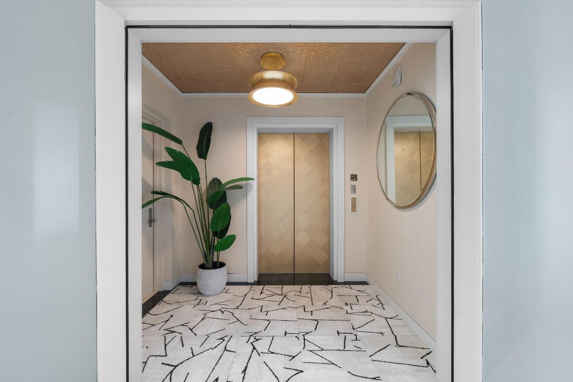 101 S Fort Lauderdale Beach Blvd: Unit 2703