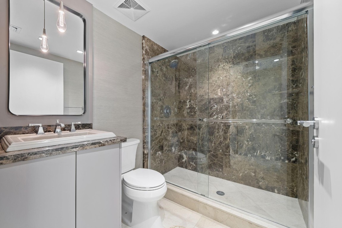 101 S Fort Lauderdale Beach Blvd: Unit 2703