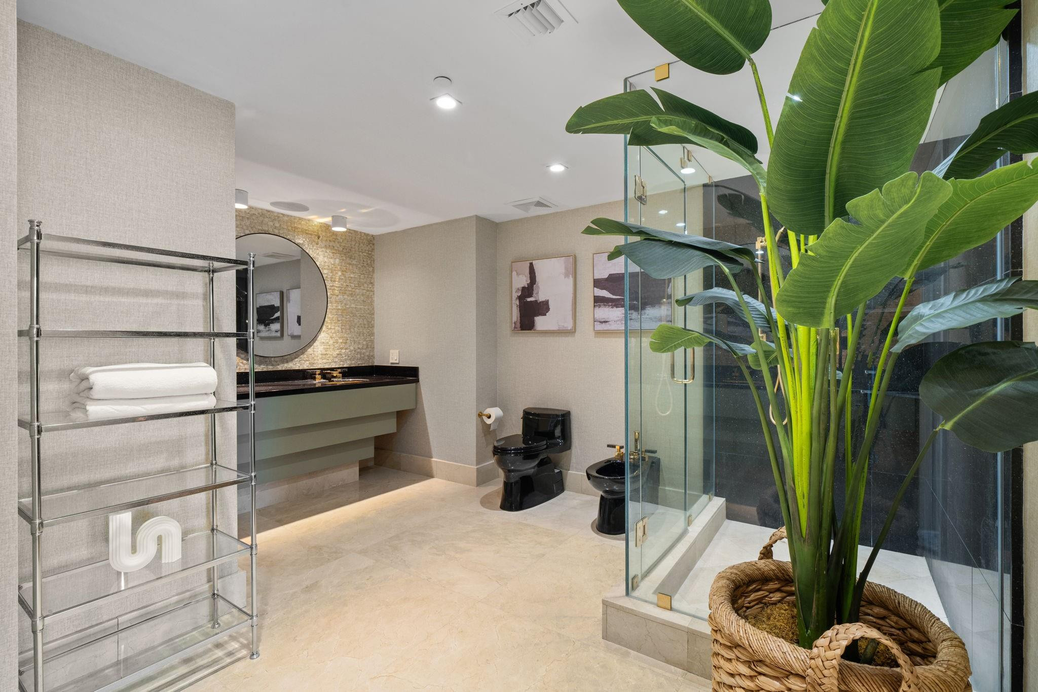 101 S Fort Lauderdale Beach Blvd: Unit 2703