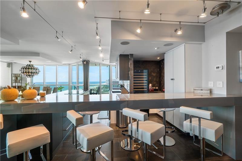 101 S Fort Lauderdale Beach Blvd Unit: 1501