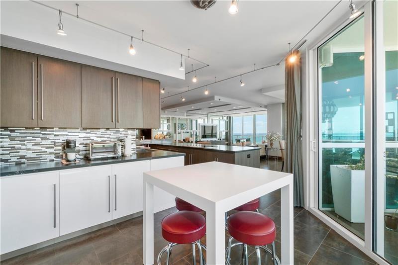 101 S Fort Lauderdale Beach Blvd Unit: 1501