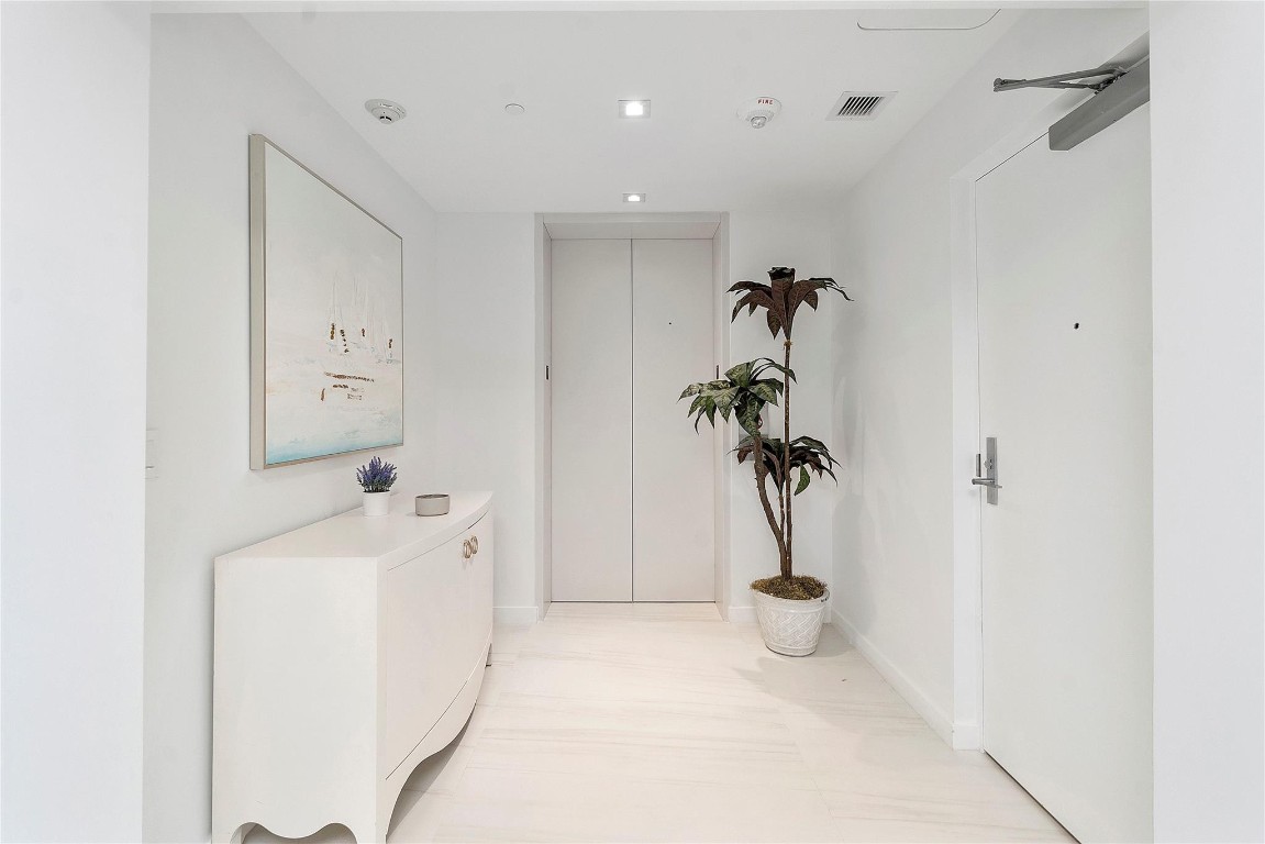 2200 N Ocean Blvd Unit: S703