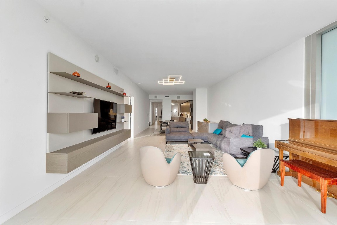 2200 N Ocean Blvd Unit: S703