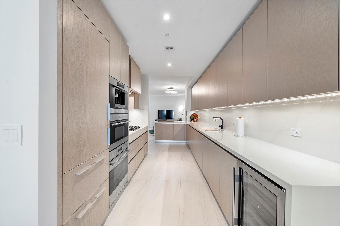 2200 N Ocean Blvd Unit: S703