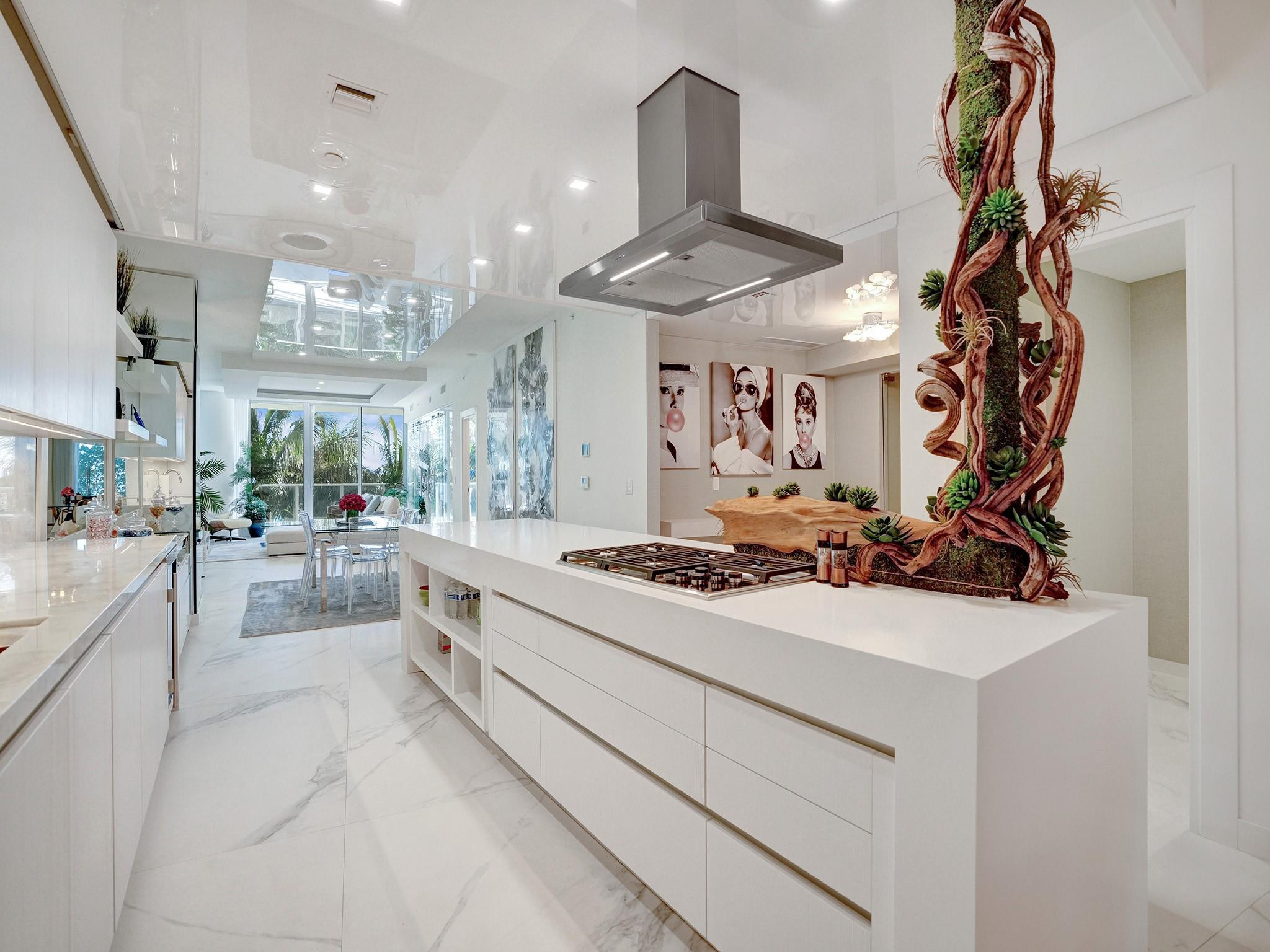 2200 N Ocean Blvd Unit: S303