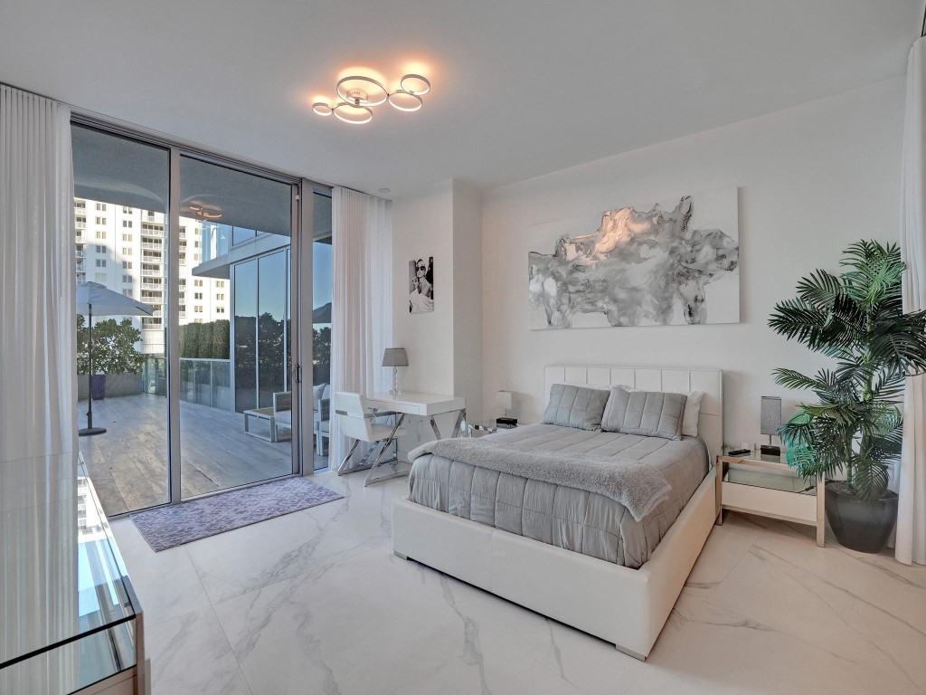 2200 N Ocean Blvd Unit: S303