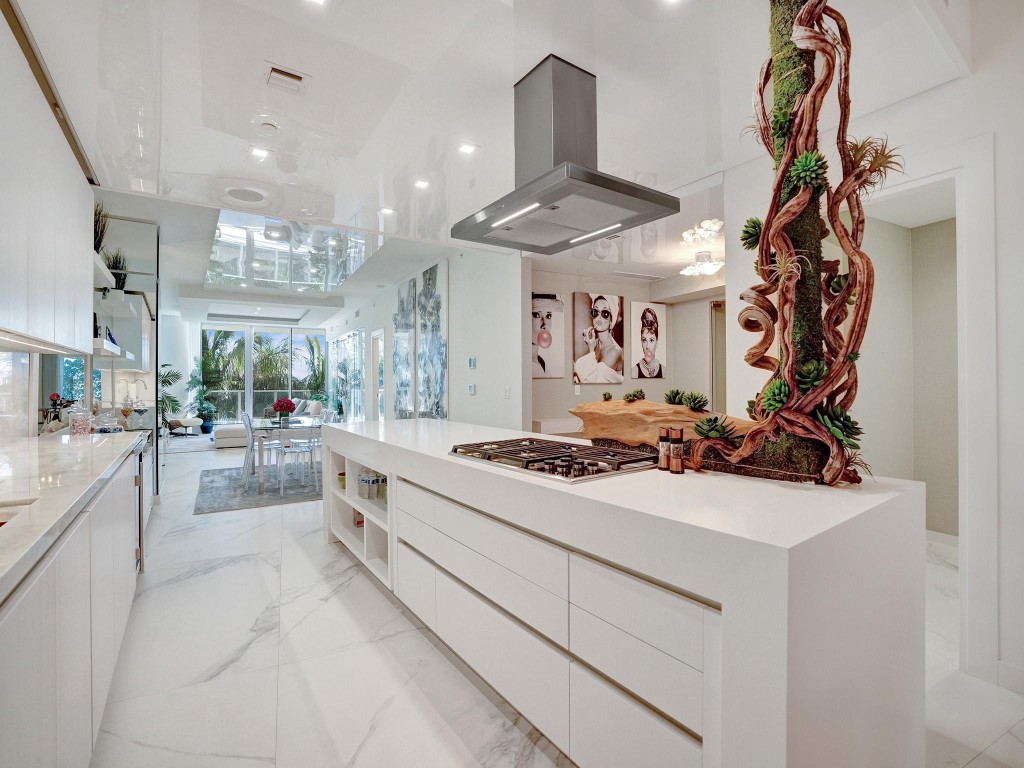 2200 N Ocean Blvd Unit: S303