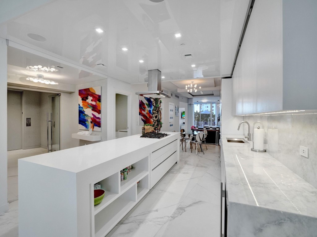 2200 N Ocean Blvd Unit: S303