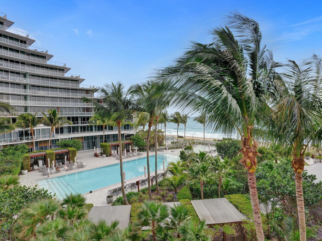 2200 N Ocean Blvd Unit: S303