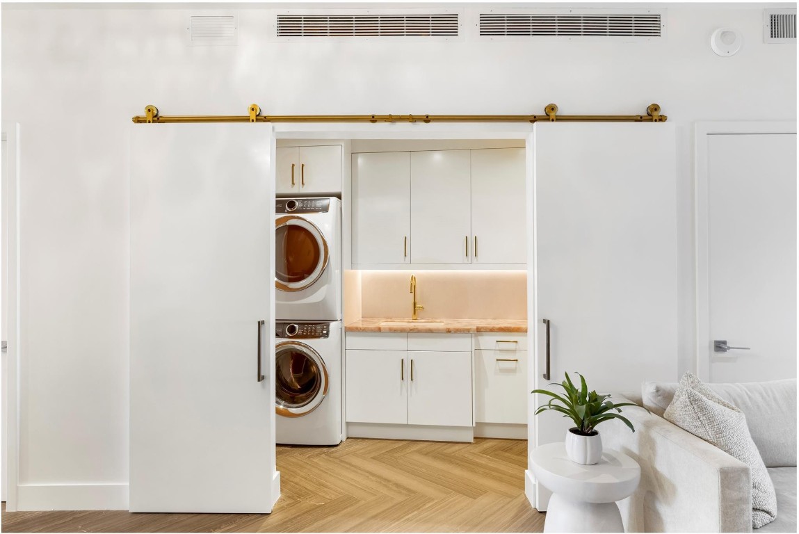 2200 N Ocean Blvd: Unit S903