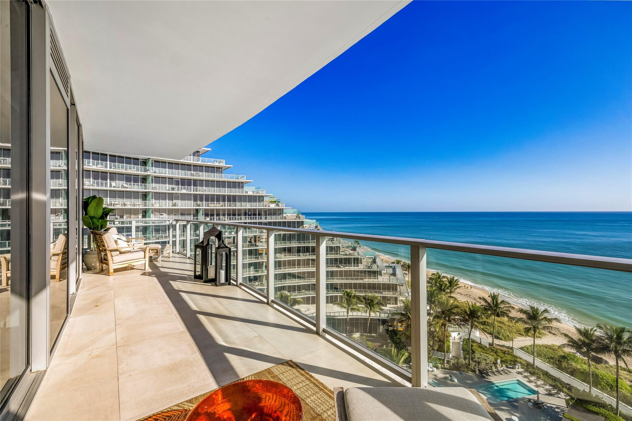 2200 N Ocean Blvd: Unit S903