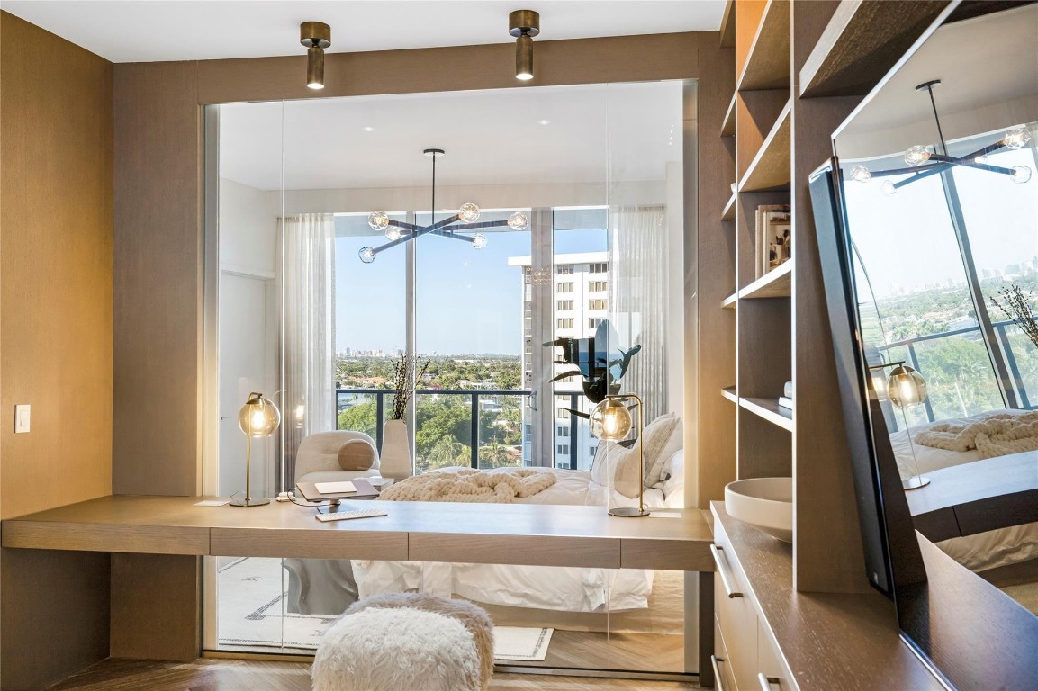 2200 N Ocean Blvd: Unit S903