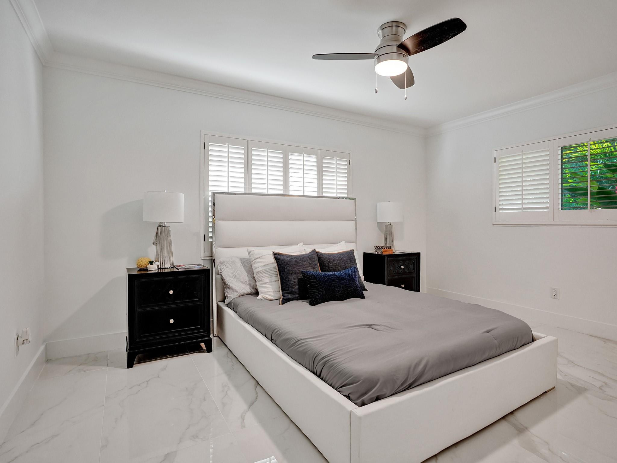 1239 Seminole Dr