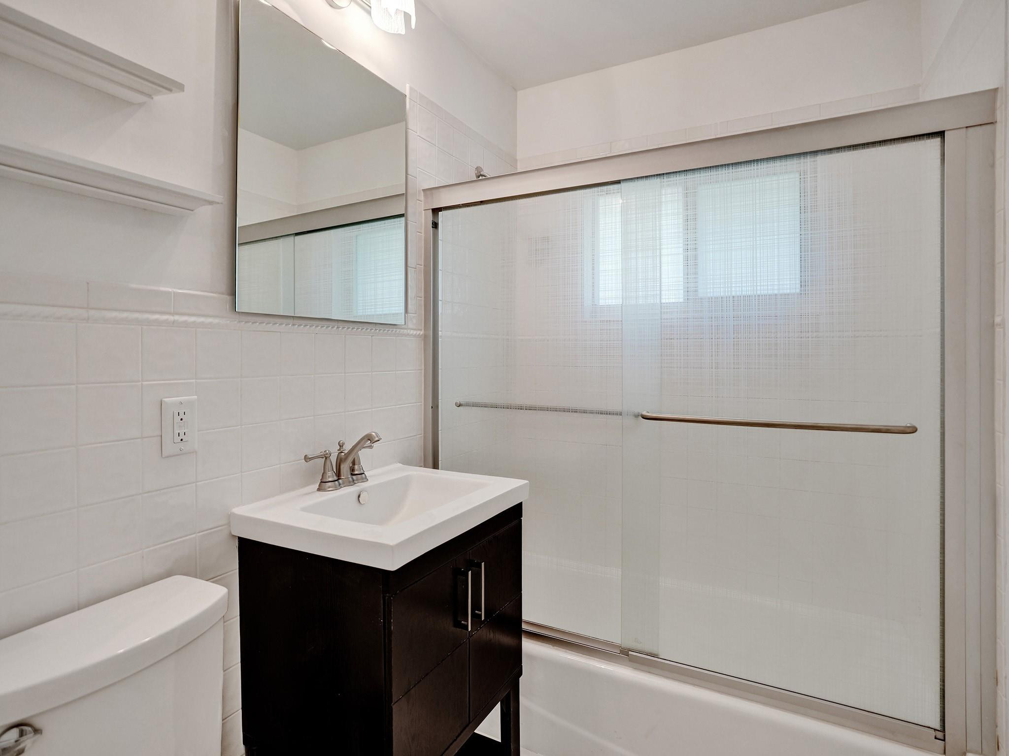 1239 Seminole Dr