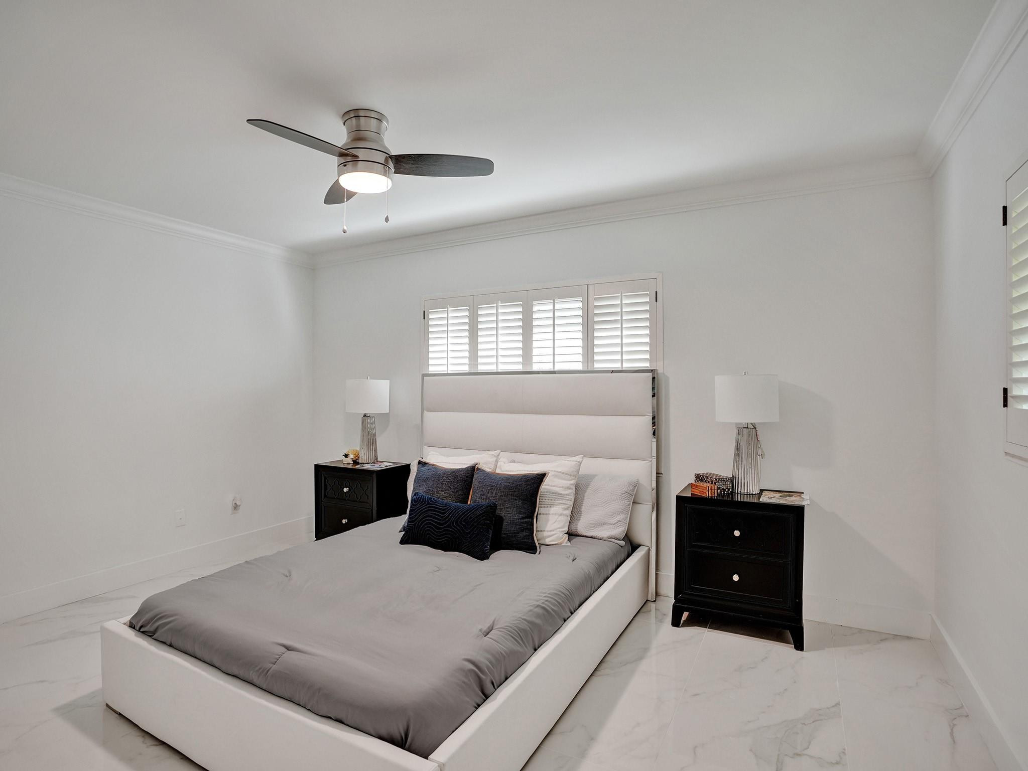 1239 Seminole Dr