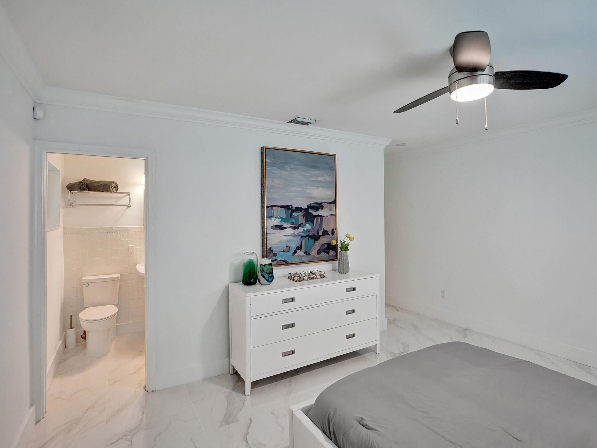 1239 Seminole Dr